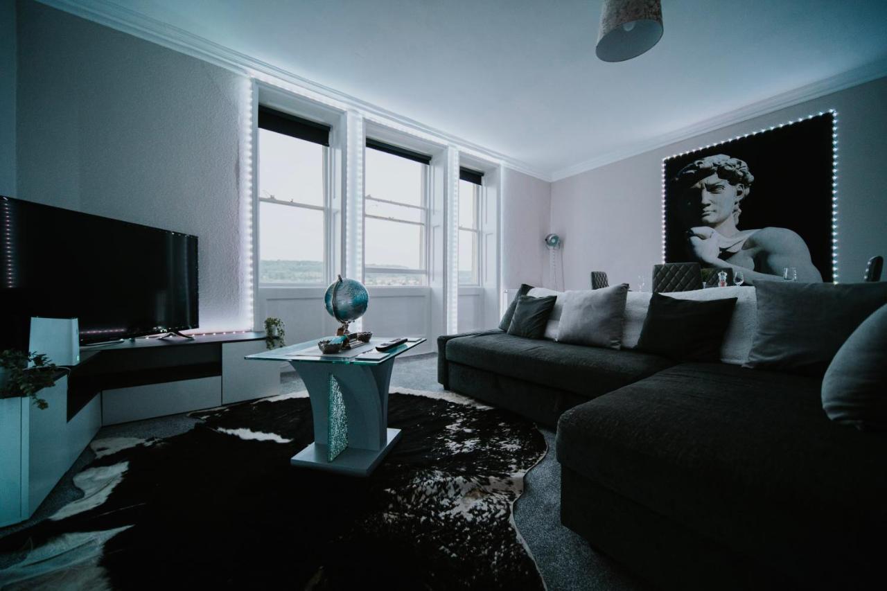 شقة Roman Penthouse- City Skyline Views, 4K Tvs, 5G Wifi And More! باث المظهر الخارجي الصورة