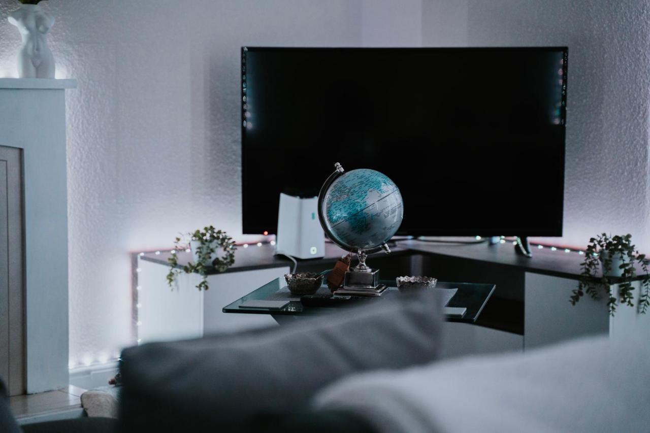 شقة Roman Penthouse- City Skyline Views, 4K Tvs, 5G Wifi And More! باث المظهر الخارجي الصورة